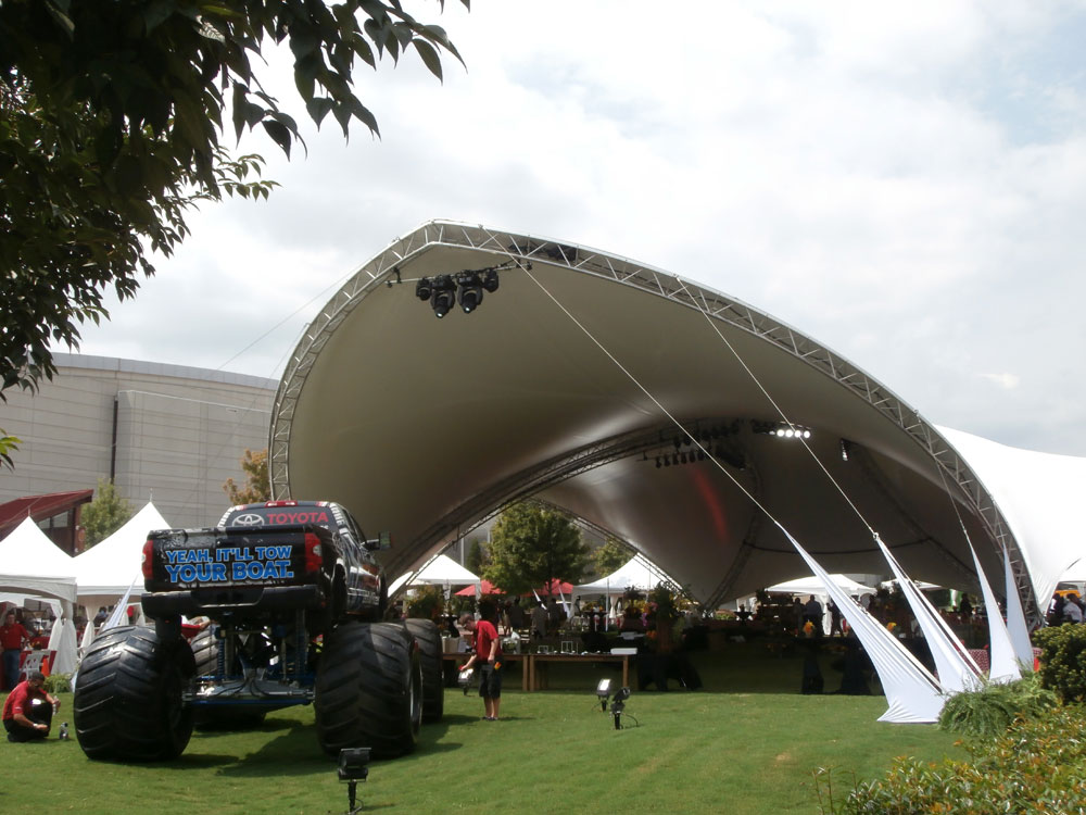 SaddleSpan S5000 TriSpan Event Tent | George P Johnson Toyota Event
