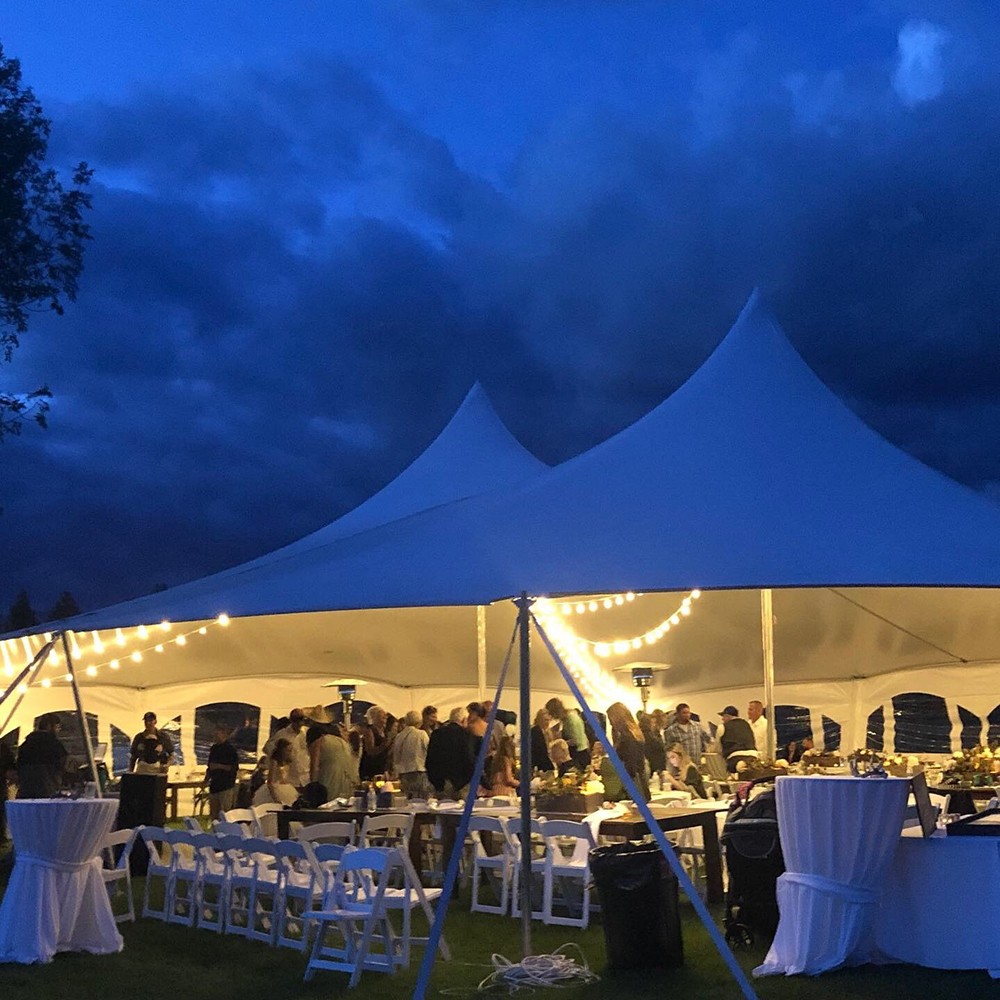 Poleadion party tents