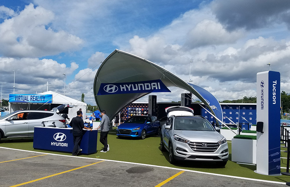 SaddleSpan-S1000 | 2017 NFL Kickoff Concert driven by Hyundai