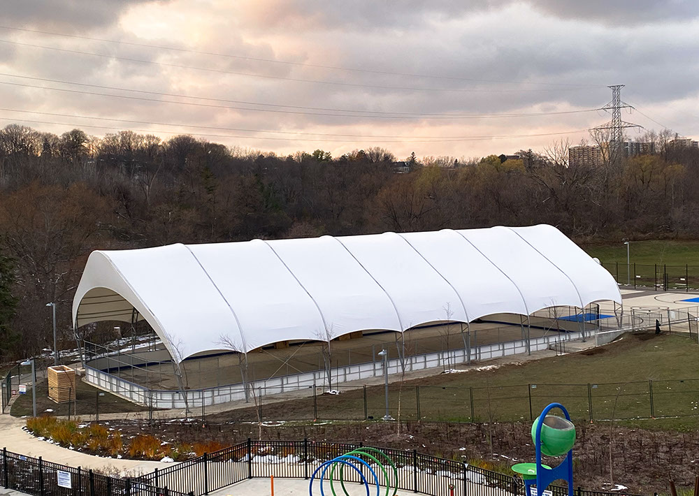 Tentanium® 780 Series 63ft x 140ft 20ft Bay with custom end bay, Snow-rated | Client: <a href="https://inspireplay.ca/" target="_blank">Inspire Play Inc.</a>